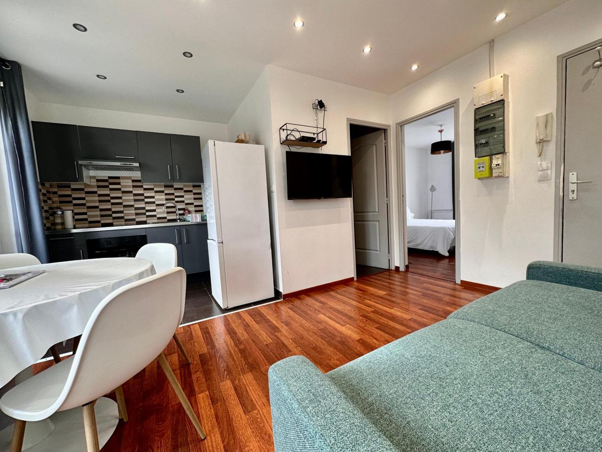 Residence 4T - 33 Bis Avenue Gaston Chauvin Aulnay-sous-Bois Zewnętrze zdjęcie